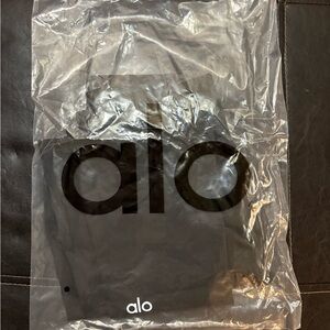 Alo Black Leggings